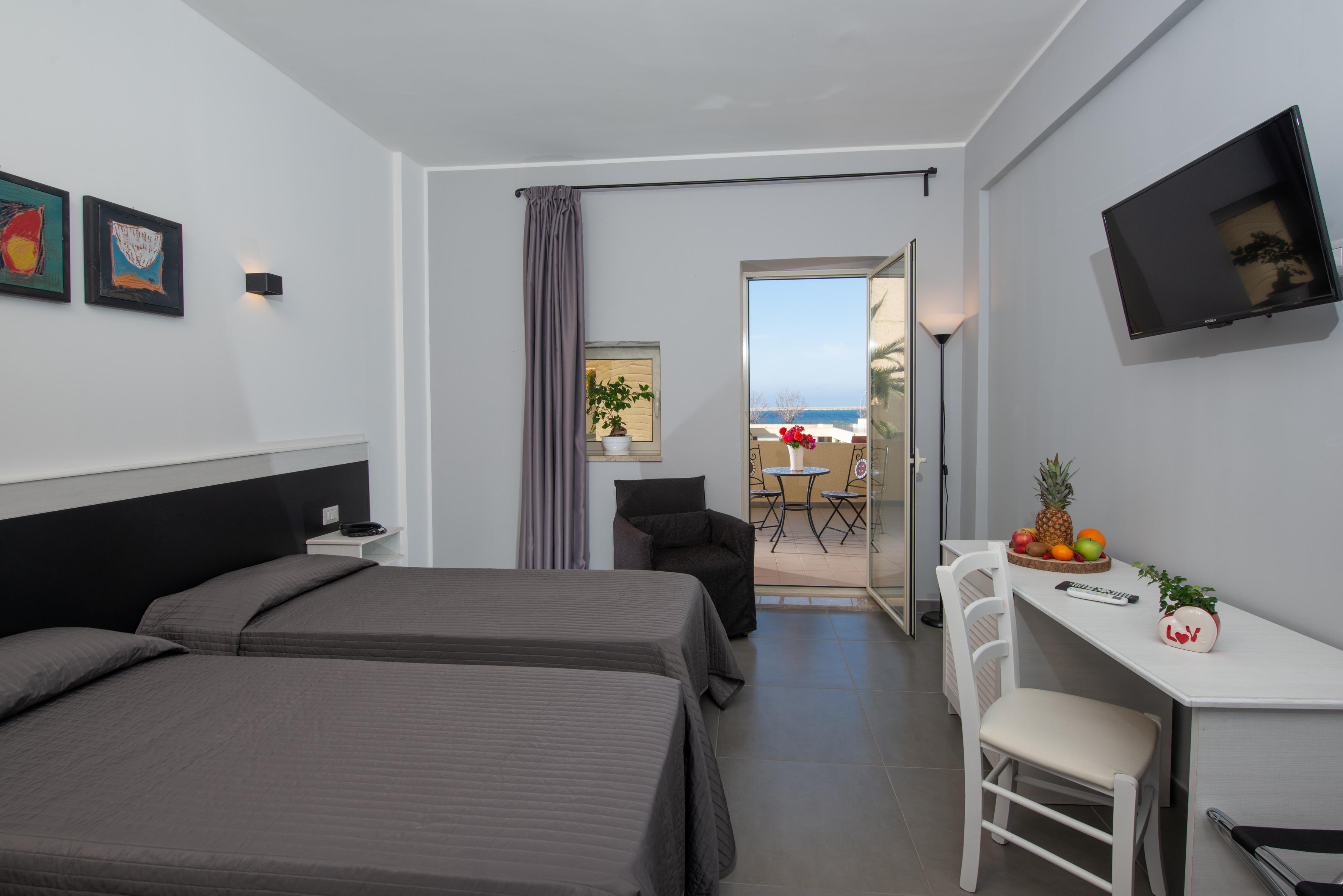 Hotel Hopps มาซารา เดล วัลโล ภายนอก รูปภาพ