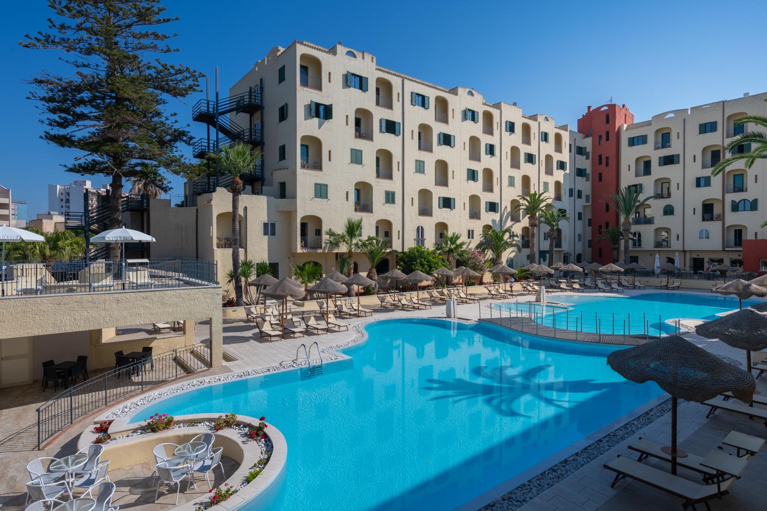 Hotel Hopps มาซารา เดล วัลโล ภายนอก รูปภาพ