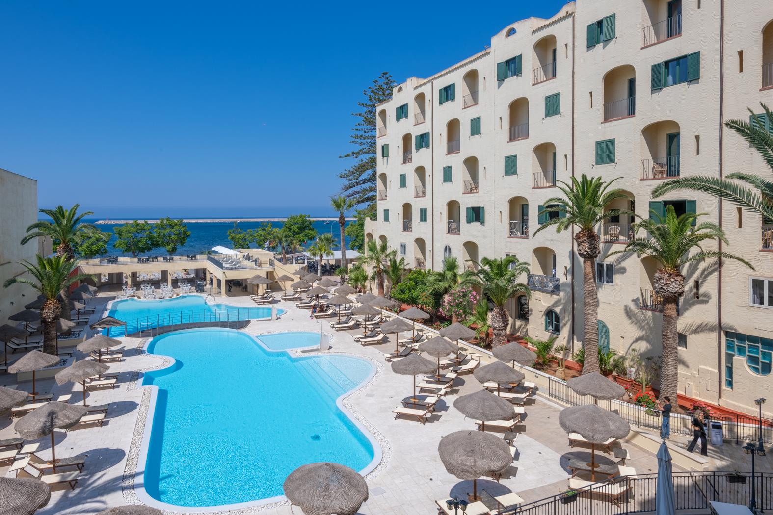Hotel Hopps มาซารา เดล วัลโล ภายนอก รูปภาพ