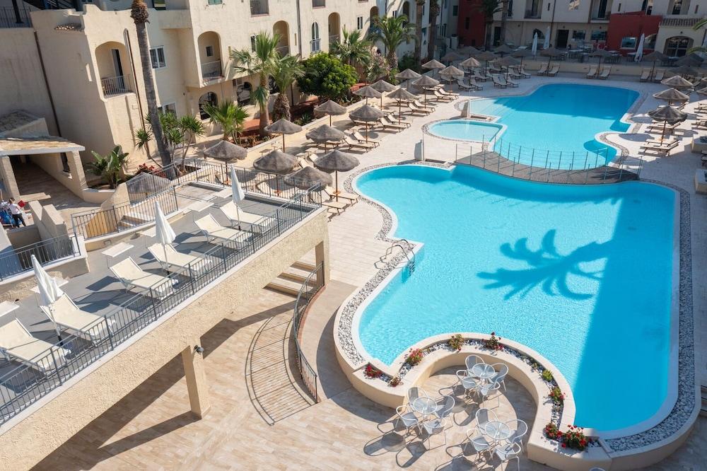 Hotel Hopps มาซารา เดล วัลโล ภายนอก รูปภาพ